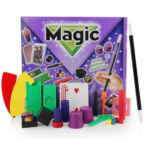 How Close-Up Magic Props Can Engage and Entertain All Age Groups